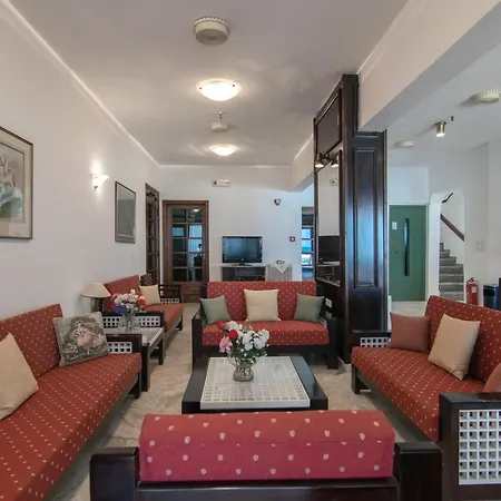 Zantina شقة فندقية 3*